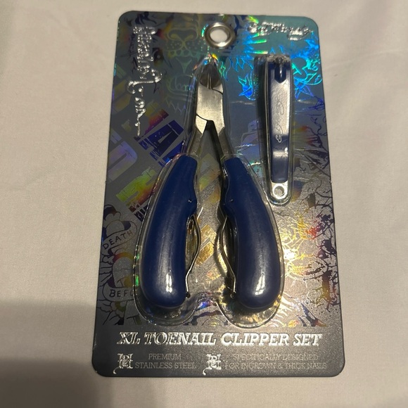 Ed Hardy 2 pc Xl Clipper Set Toenail Fingernail Ingrown Nail Grooming Set Blue - Picture 2 of 11